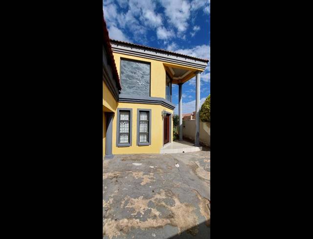 3 BEDROOM HOUSE FOR SALE IN SOSHANGUVE DD